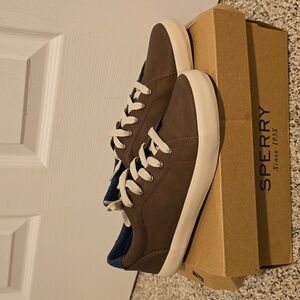 Boy's Sperry Top-Sider Dark Tan Shoes Size 4m
